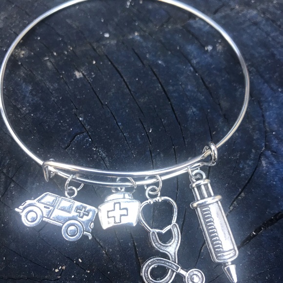 Thanks giving Nurse/Doctor charm bracelet - Picture 3 of 6